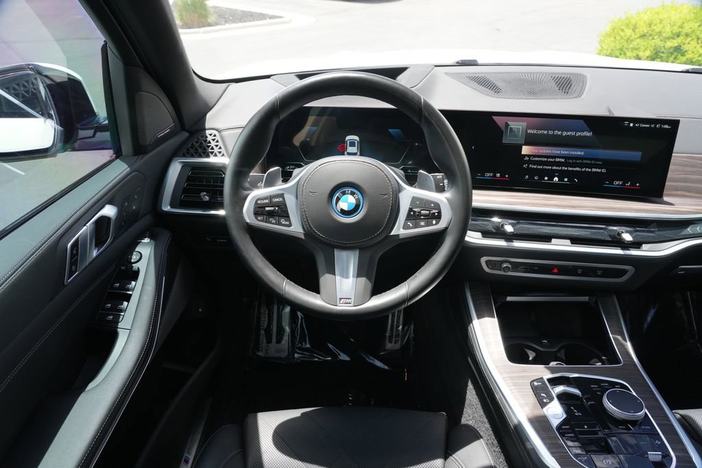 Used 2024 BMW X5 xDrive50e w/ M Sport Package AWD/4WD image 21