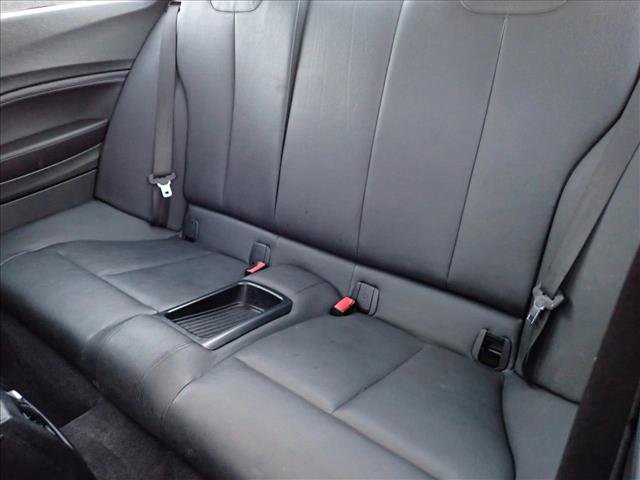 Used 2017 BMW 230i Coupe image 9