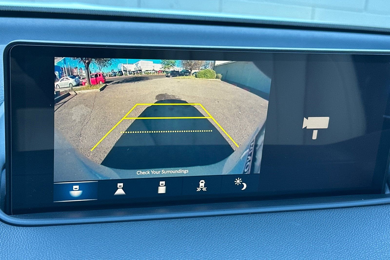 Used 2023 Acura MDX SH-AWD image 24