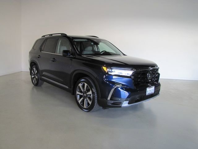 Certified 2024 Honda Pilot Elite image 3