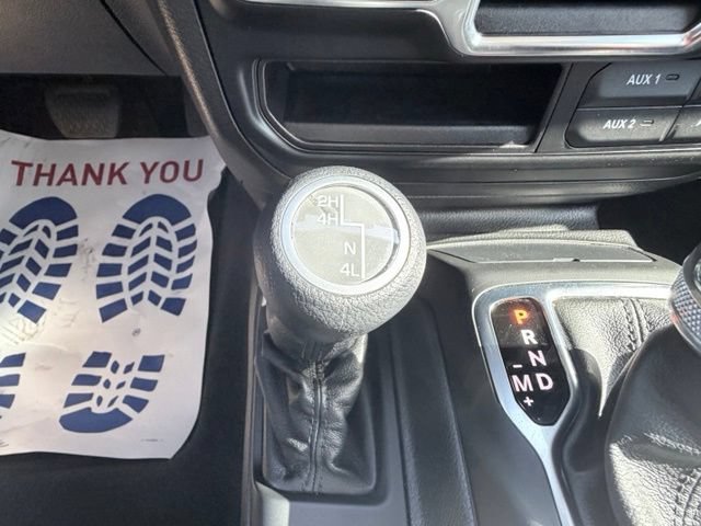 Used 2023 Jeep Wrangler Sport AWD/4WD image 15