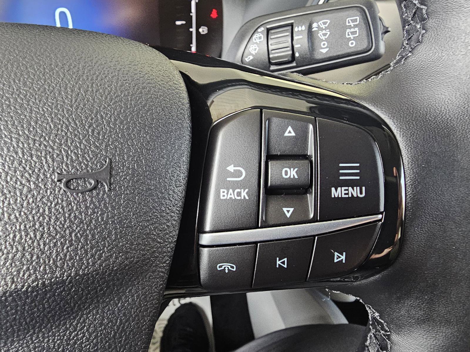 Used 2025 Ford Escape Active w/ Cold Weather Package AWD/4WD image 23