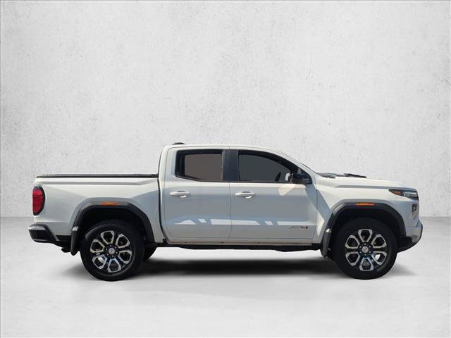 Used 2024 GMC Canyon AT4 w/ Technology Package AWD/4WD image 4