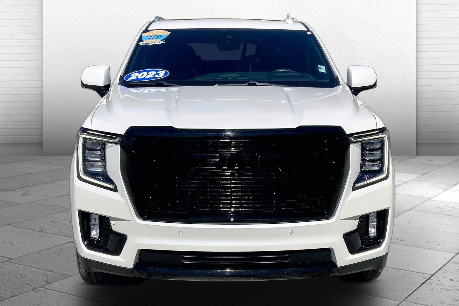 Used 2023 GMC Yukon Denali w/ Denali Reserve Package AWD/4WD image 2
