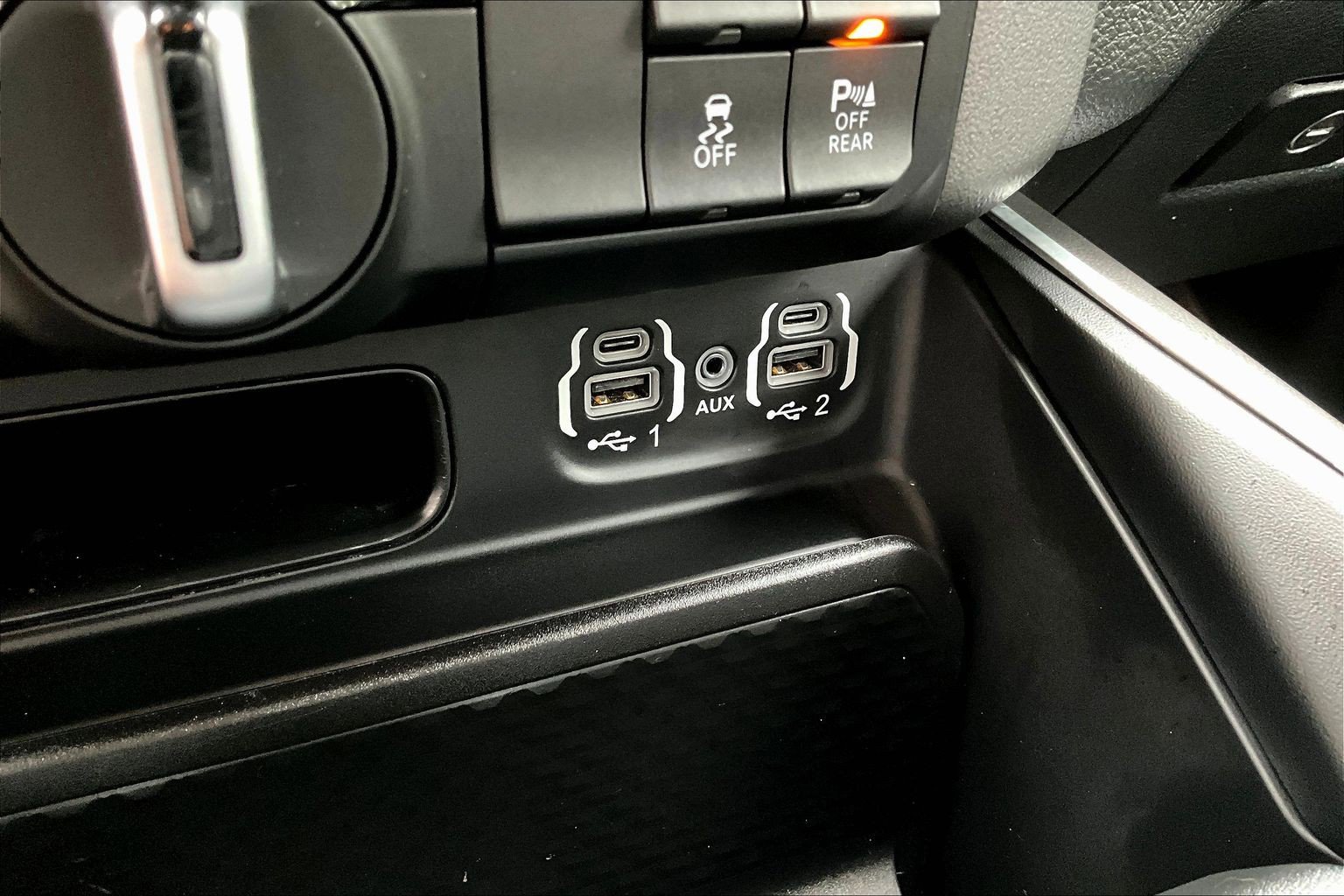 Used 2021 RAM 1500 Big Horn AWD/4WD image 17