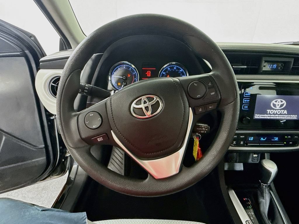 Certified 2017 Toyota Corolla LE w/ Carpet Mat Package (TMS) FWD image 11