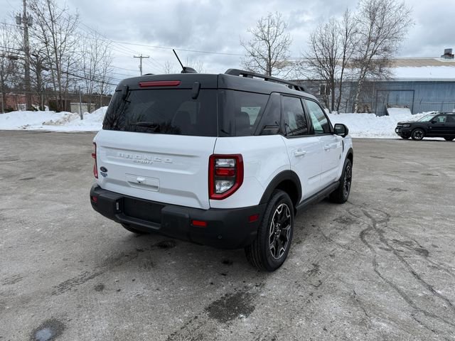Used 2025 Ford Bronco Sport Outer Banks w/ Outer Banks Tech Package+ AWD/4WD image 28