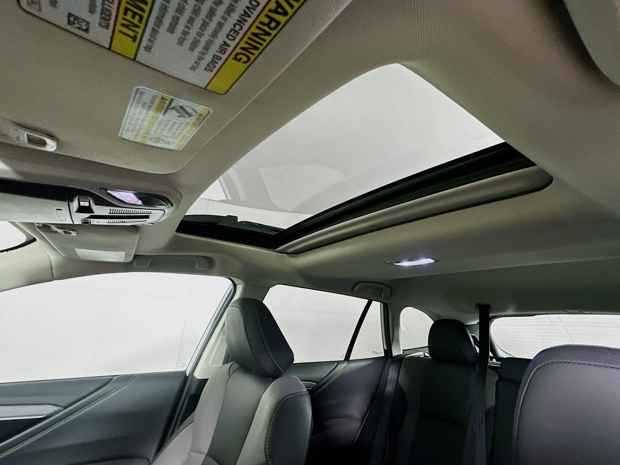 Used 2025 Subaru Outback Onyx Edition AWD/4WD image 24