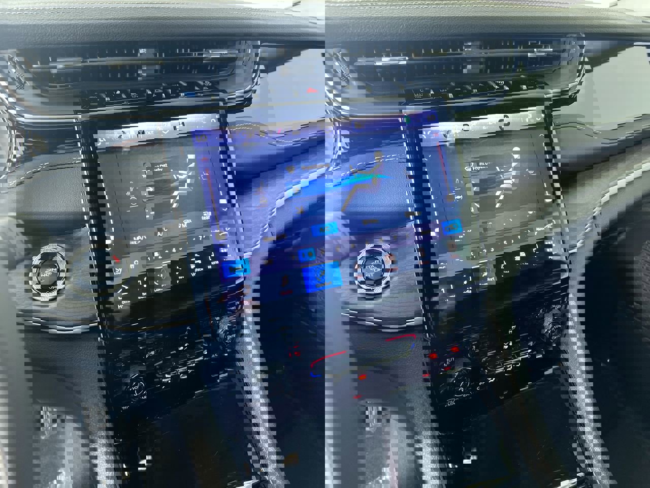 Used 2024 Jeep Grand Cherokee Limited 4xe image 24