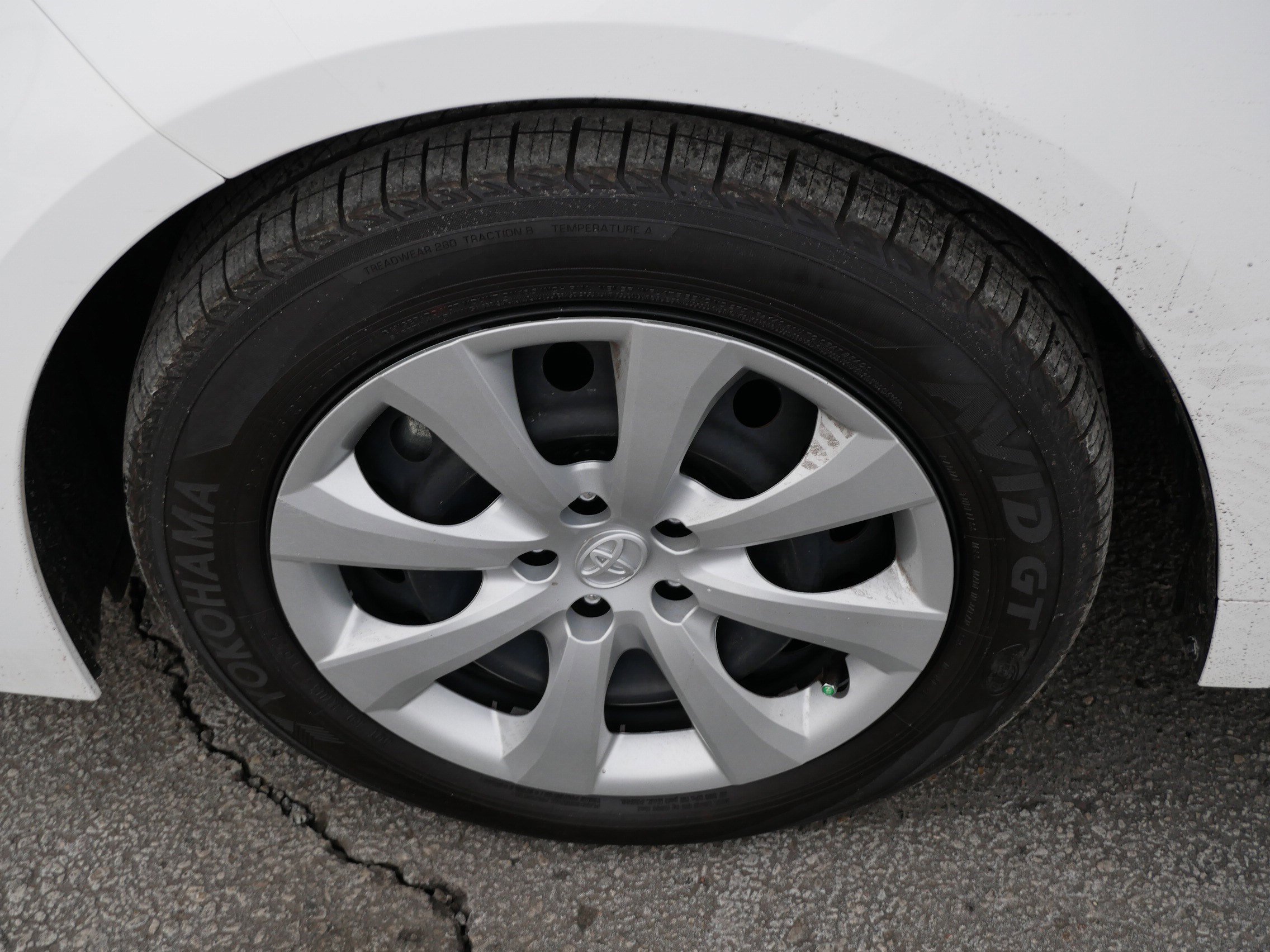 Certified 2025 Toyota Corolla LE w/ Convenience Package image 15