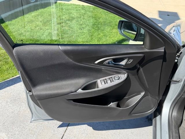 Used 2024 Chevrolet Malibu LT image 8