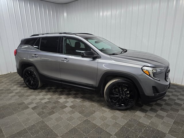 Used 2021 GMC Terrain SLE w/ Elevation Edition