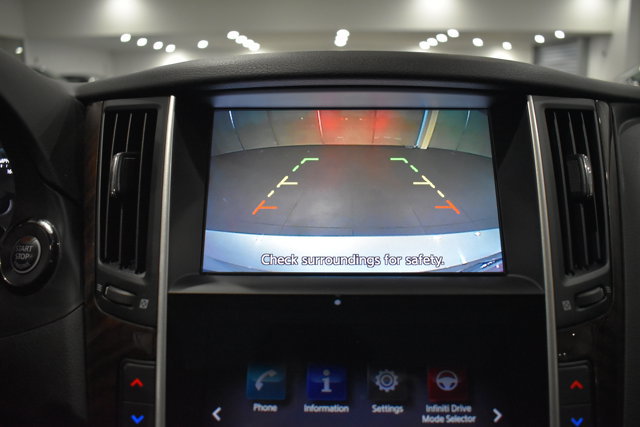 Used 2018 INFINITI Q50 Luxe RWD image 16