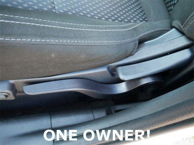 Used 2020 Mitsubishi Outlander ES image 18