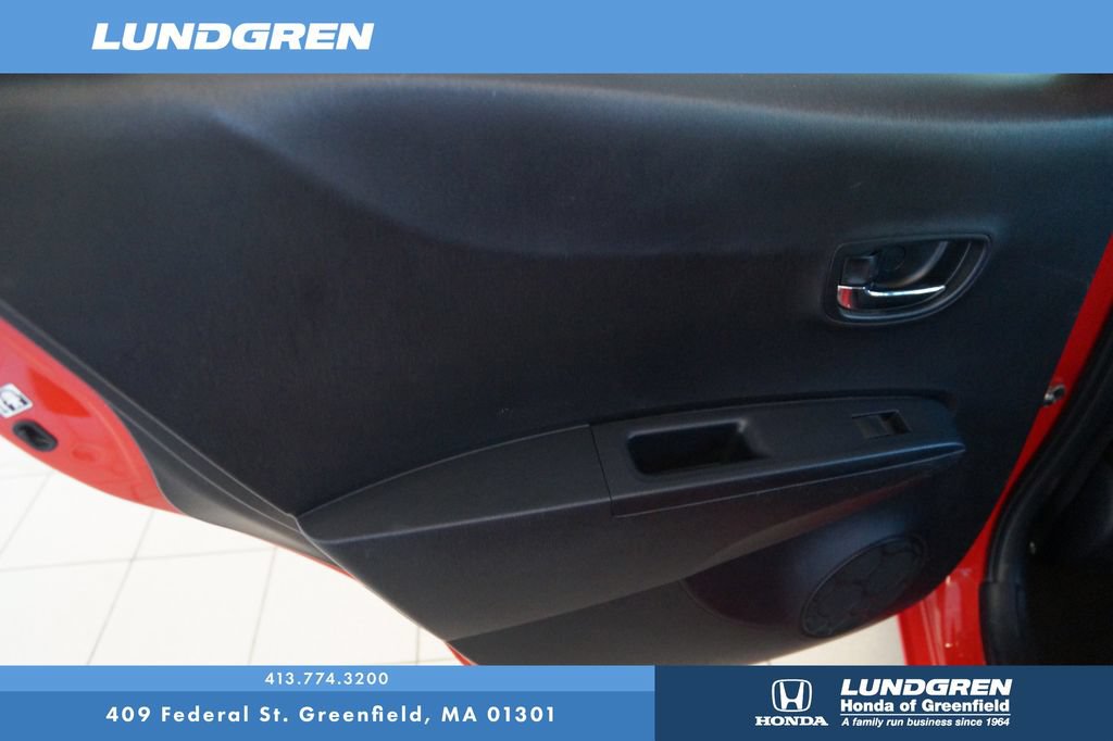Used 2014 Toyota Yaris LE FWD image 22