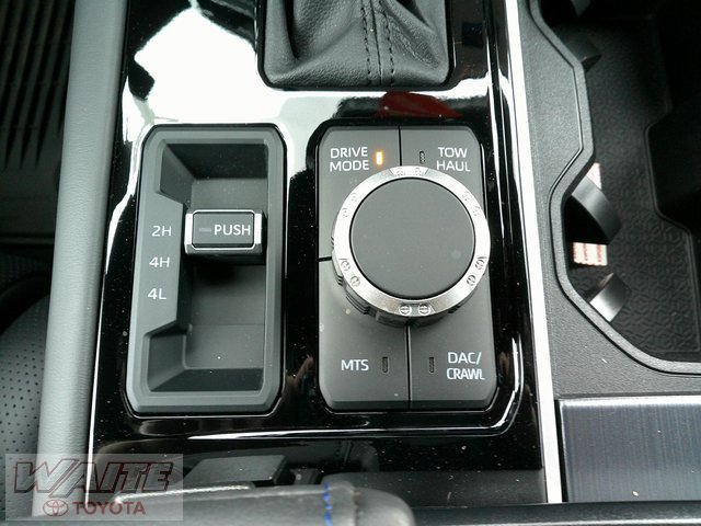 New 2025 Toyota Tundra Platinum image 22