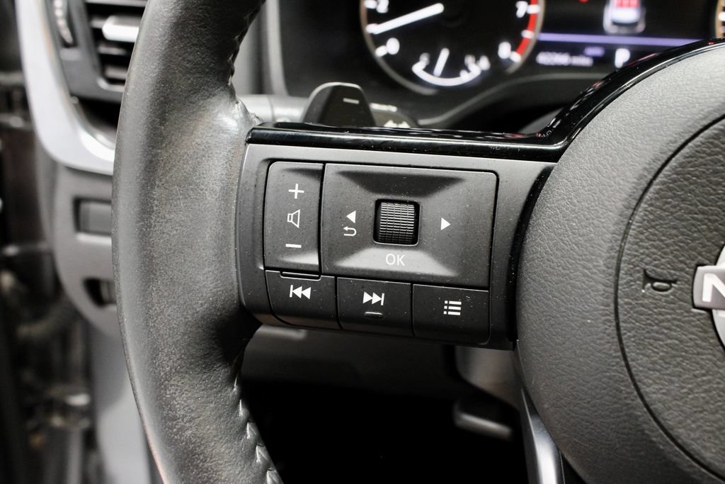 Certified 2023 Nissan Rogue SV w/ SV Premium B Package AWD/4WD image 28