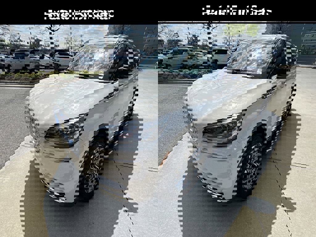 Used 2023 Lincoln Aviator AWD w/ Class IV Trailer Tow Package image 5