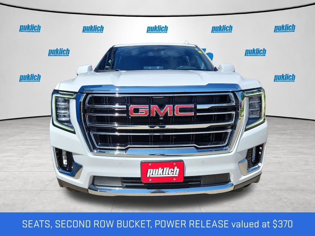Certified 2022 GMC Yukon XL SLT w/ SLT Premium Package AWD/4WD image 12