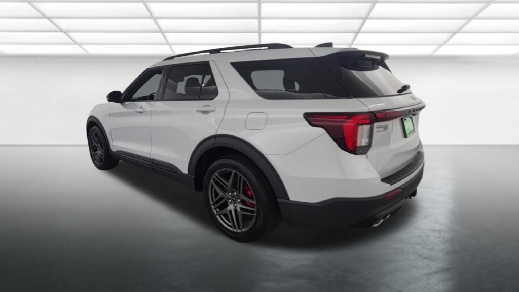 New 2026 Ford Explorer ST w/ Sun And Sound Package AWD/4WD image 6