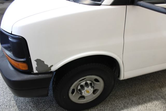 Used 2007 Chevrolet Express 3500 RWD image 11