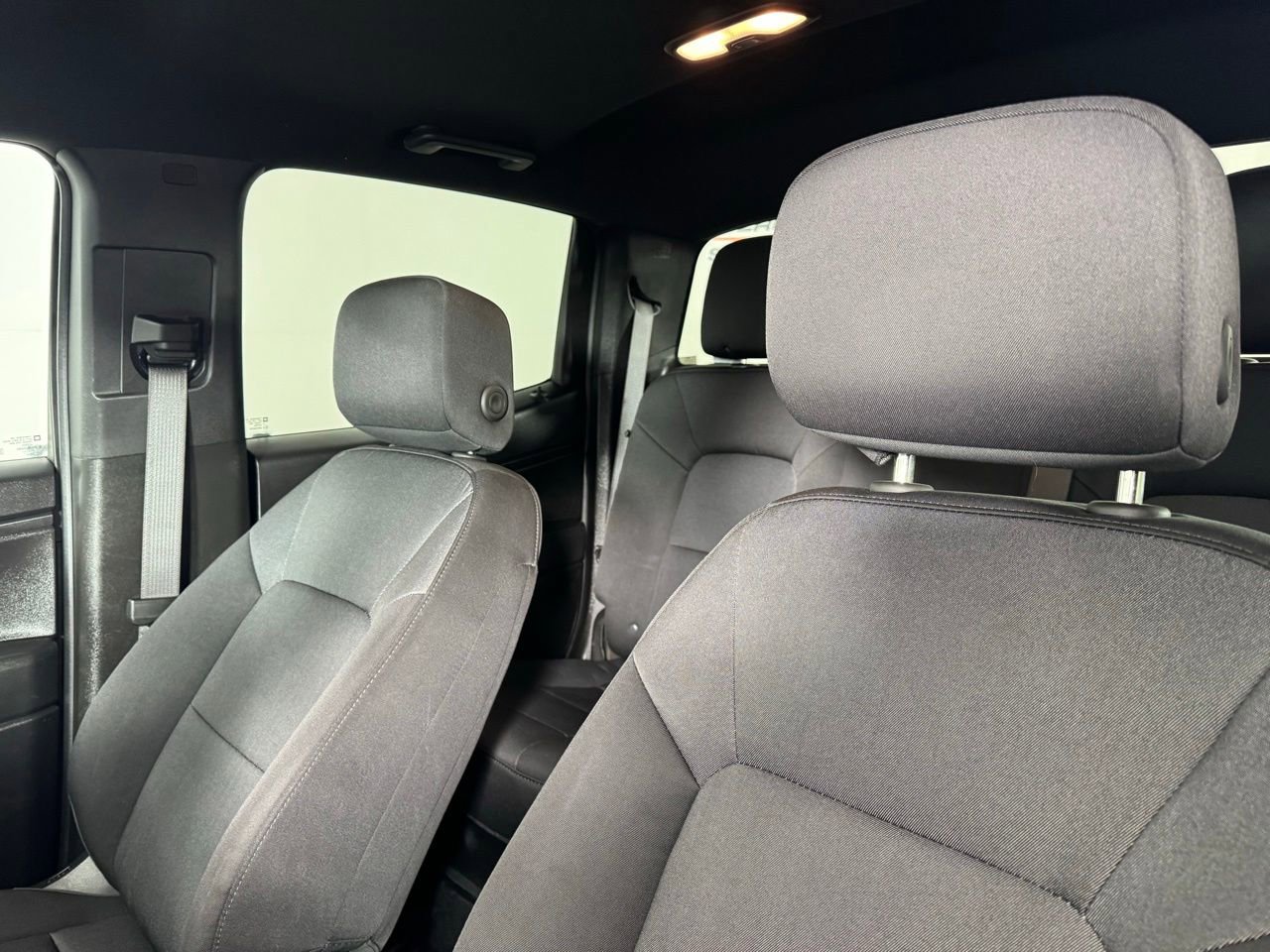 Used 2023 Chevrolet Colorado W/T RWD image 10