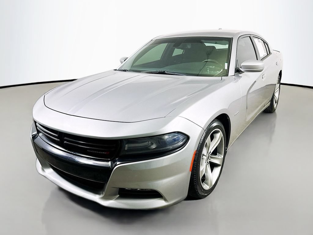 Used 2017 Dodge Charger R/T RWD video 3