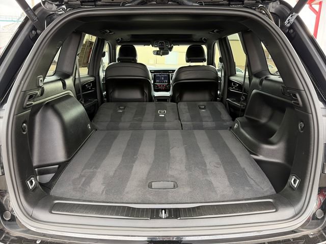 Used 2023 Jeep Grand Cherokee Altitude AWD/4WD image 41