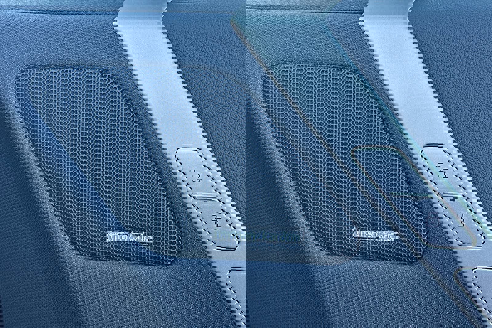 Used 2025 BMW iX xDrive50 image 20