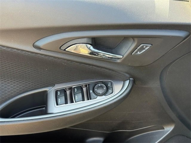 Used 2024 Chevrolet Malibu LT image 16