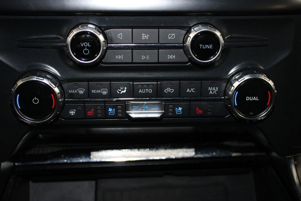 Certified 2022 Ford F150 Platinum w/ Equipment Group 701A High image 52