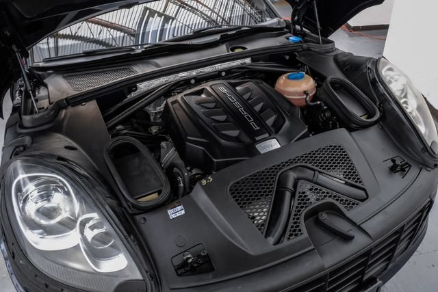 Used 2017 Porsche Macan S AWD/4WD image 75