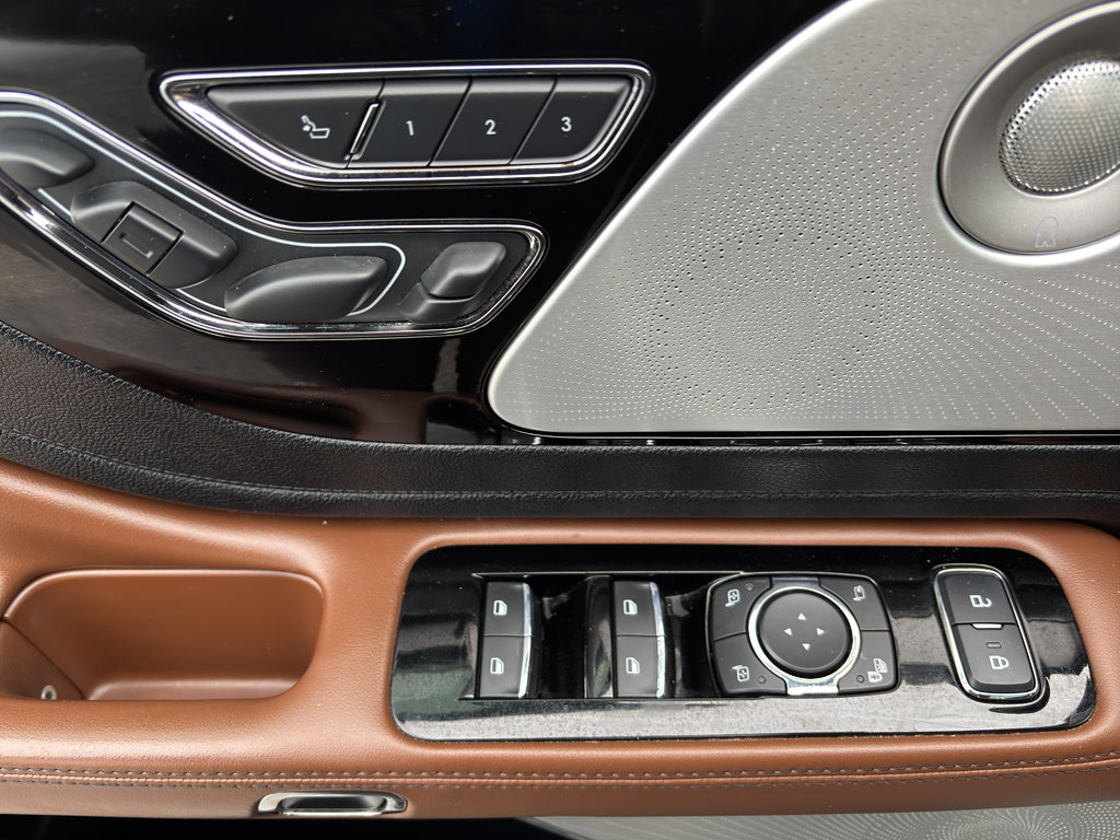 Used 2021 Lincoln Aviator Reserve w/ Equipment Group 202A image 22