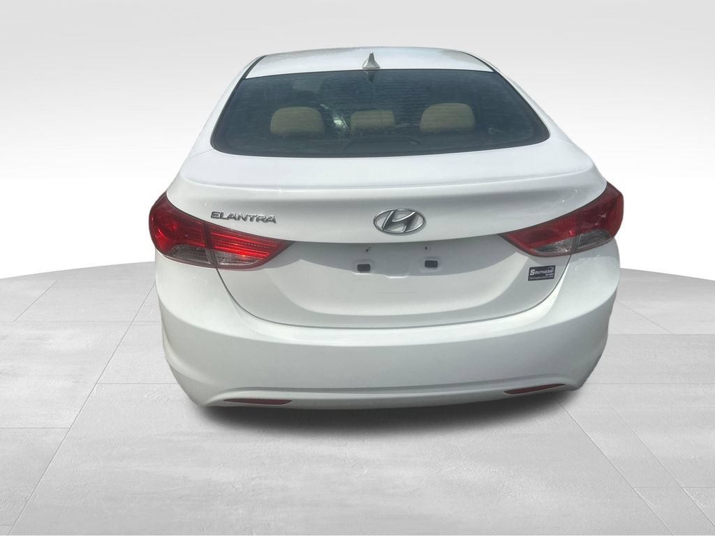 Used 2013 Hyundai Elantra GLS w/ Preferred Pkg FWD image 20