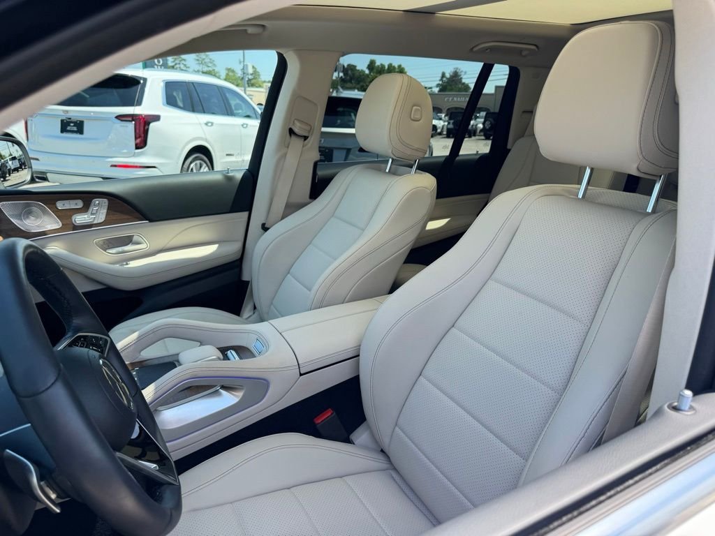 Used 2026 Mercedes-Benz GLS 450 4MATIC image 10