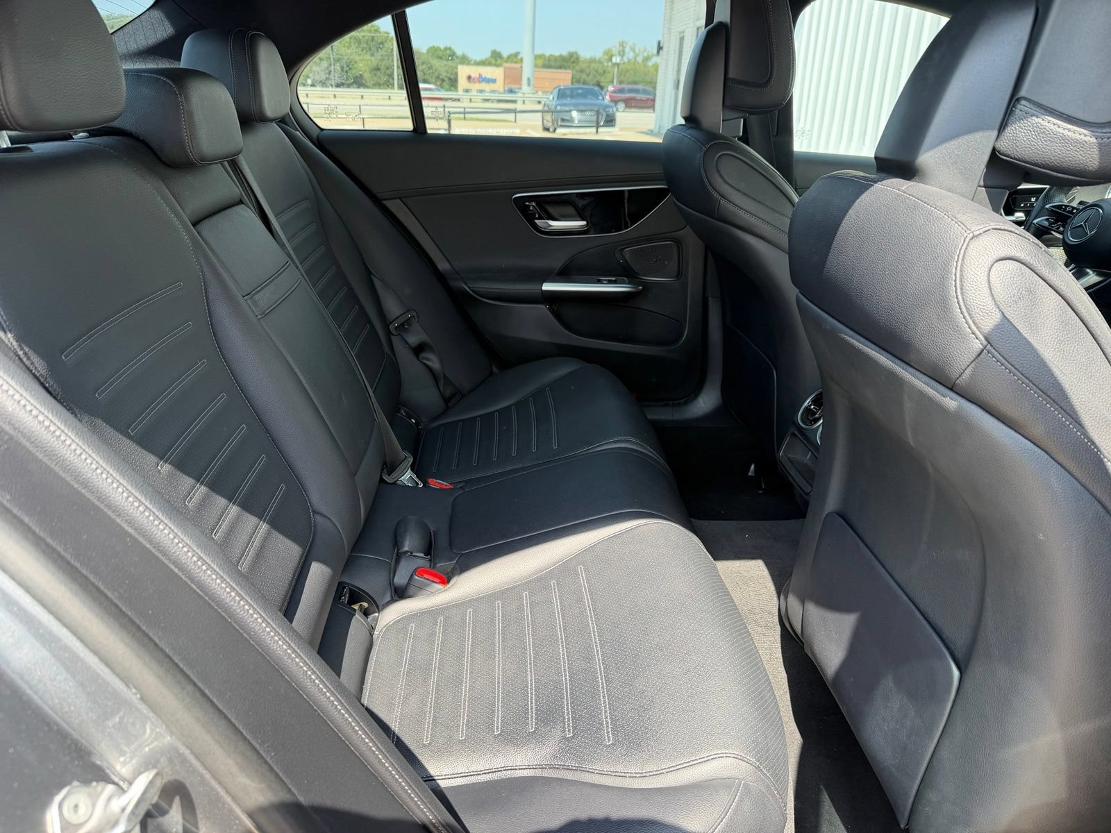 Used 2023 Mercedes-Benz C 300 Sedan image 23