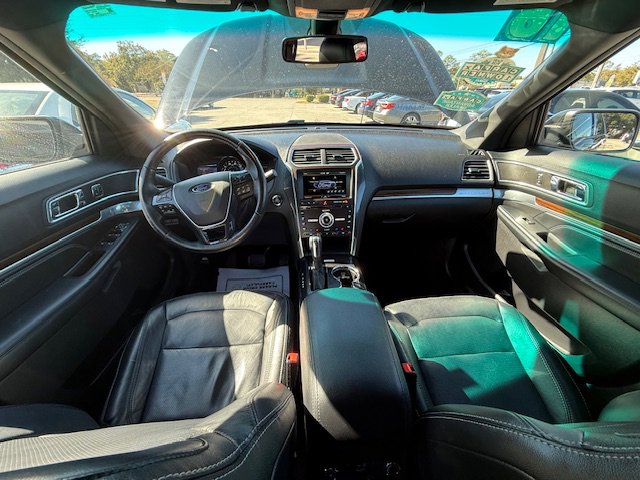 Used 2016 Ford Explorer Limited w/ Equipment Group 301A image 9