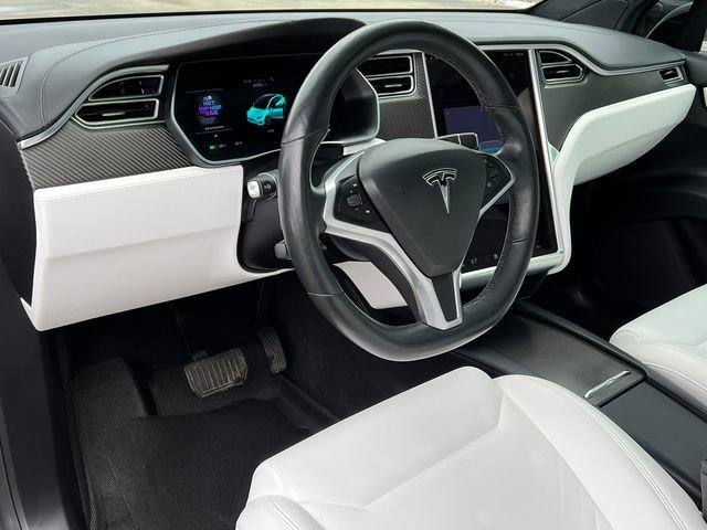 Used 2018 Tesla Model X P100D image 18