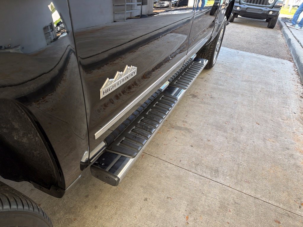 Used 2016 Chevrolet Silverado 1500 High Country w/ High Country Premium Package RWD image 14