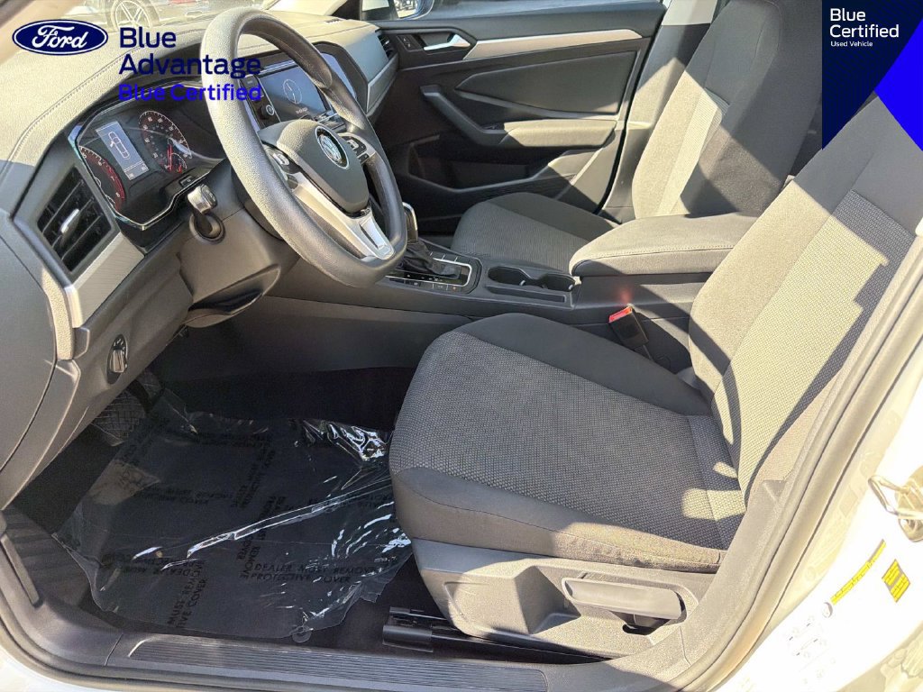 Used 2019 Volkswagen Jetta R-Line FWD image 15