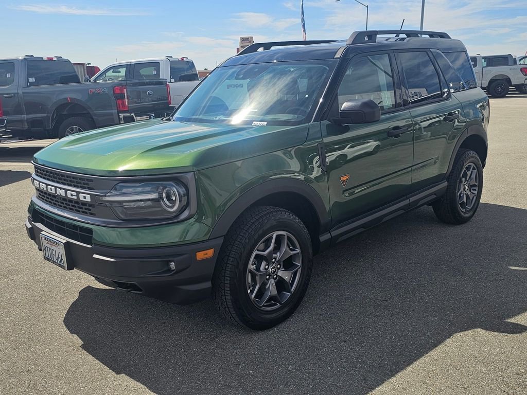 Used 2024 Ford Bronco Sport Badlands image 3