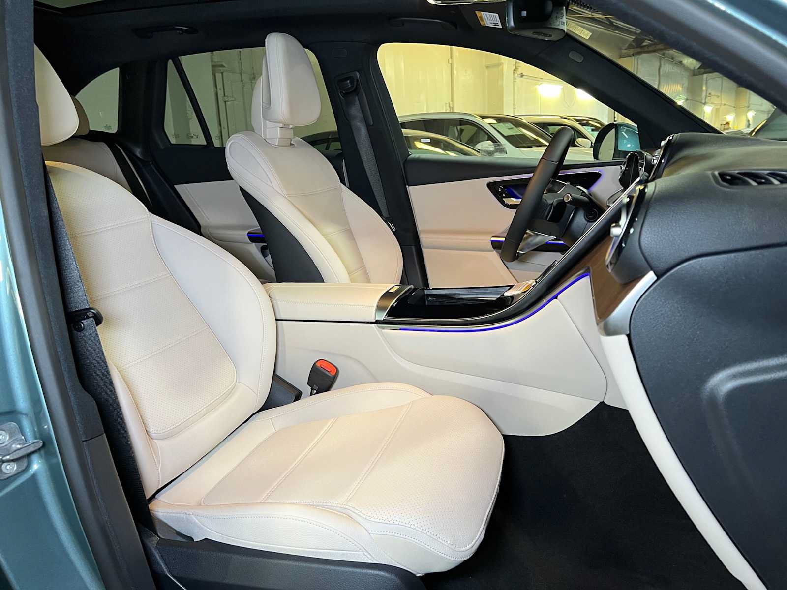 New 2027 Mercedes-Benz GLC 300 4MATIC image 12