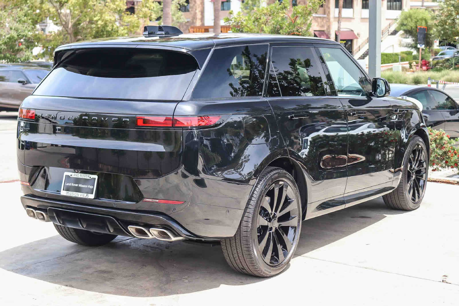 New 2026 Land Rover Range Rover Sport Dynamic SE AWD/4WD image 5