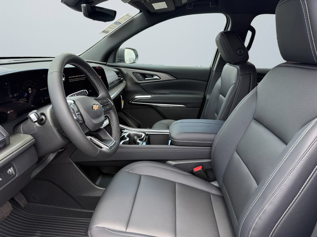 New 2026 Chevrolet Traverse LT w/ Driver Confidence Package FWD image 9