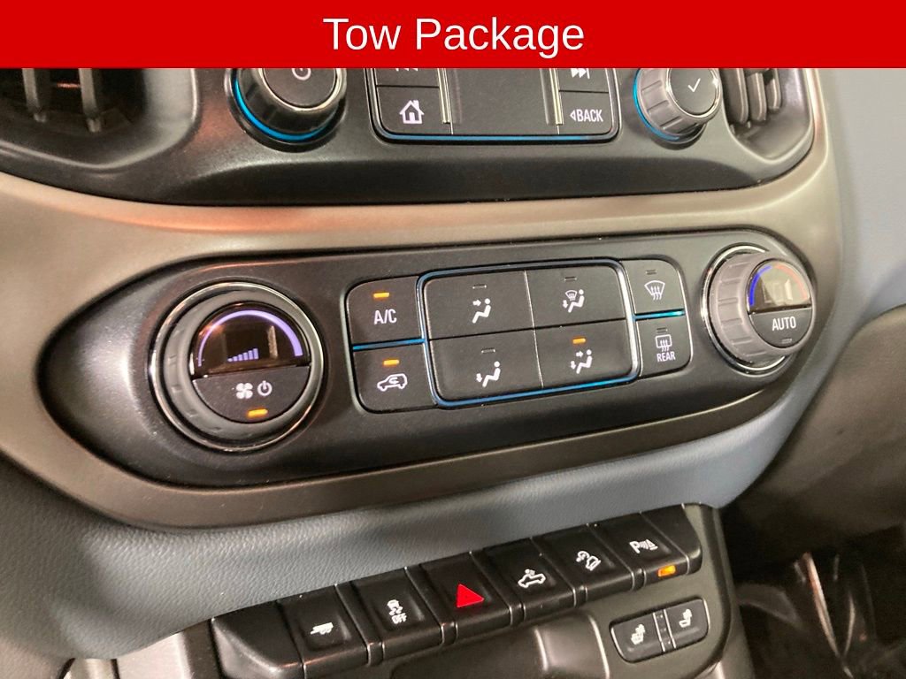 Used 2022 Chevrolet Colorado Z71 w/ Z71 Midnight Edition image 10