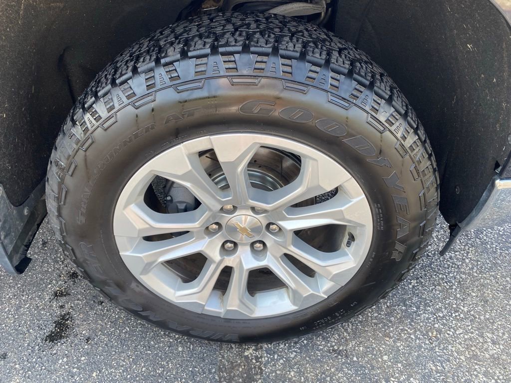 Used 2022 Chevrolet Silverado 1500 LTZ w/ Technology Package image 31