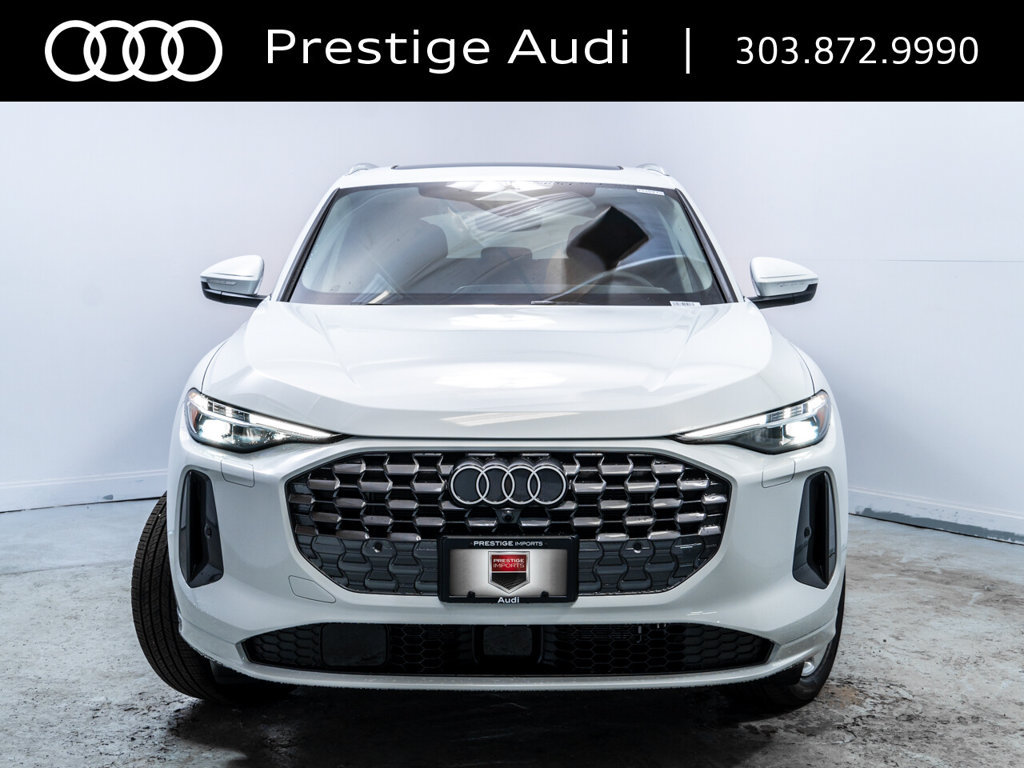 Used 2025 Audi Q5 Premium Plus w/ Premium Plus AWD/4WD image 11