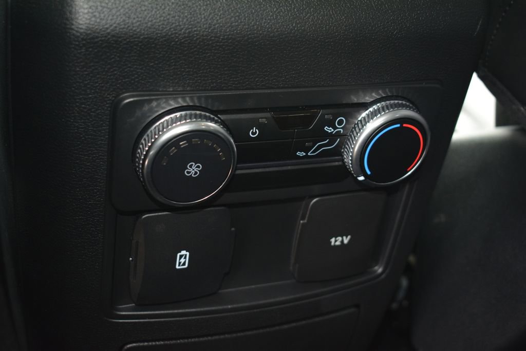 Used 2022 Ford Explorer XLT w/ Equipment Group 202A image 23