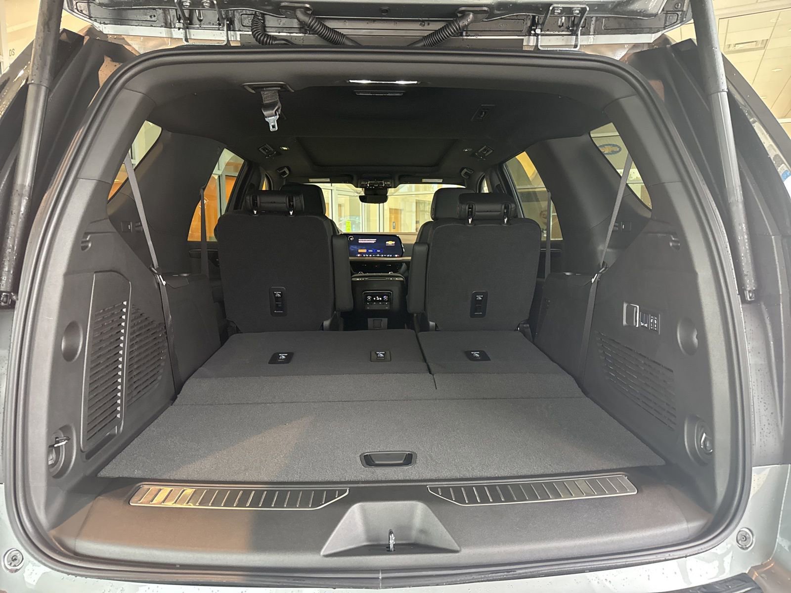 New 2026 Chevrolet Tahoe High Country w/ Sun And Tow Package image 12