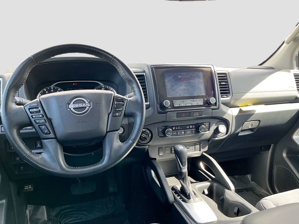 Used 2022 Nissan Frontier SV w/ Technology Package image 22